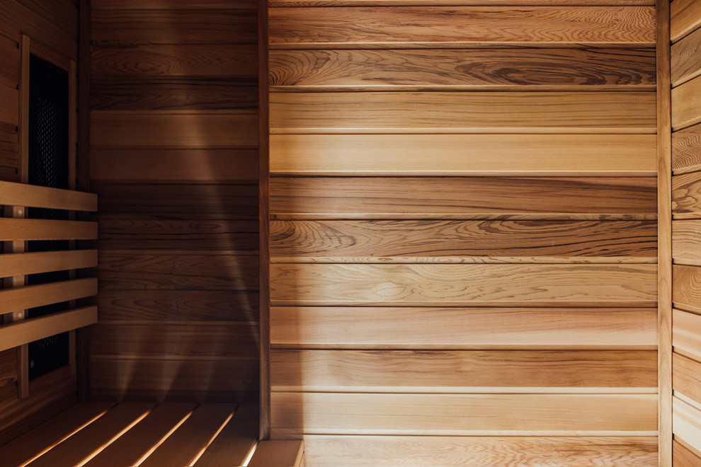 Вагонка из пестрого кедра