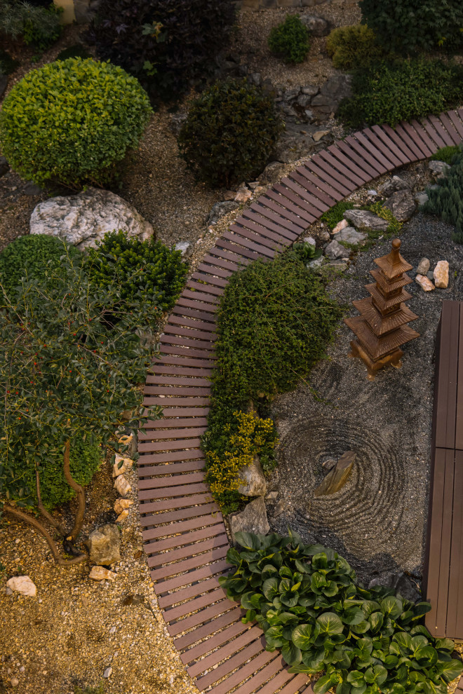 Японский садик "Живи,созерцая..."