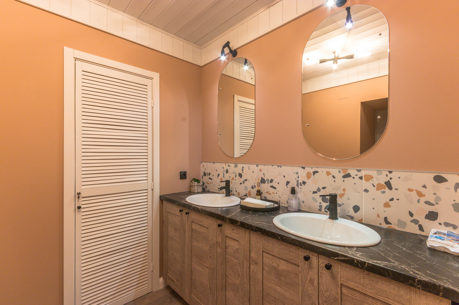 Белый лофт. Санкт-Петербург