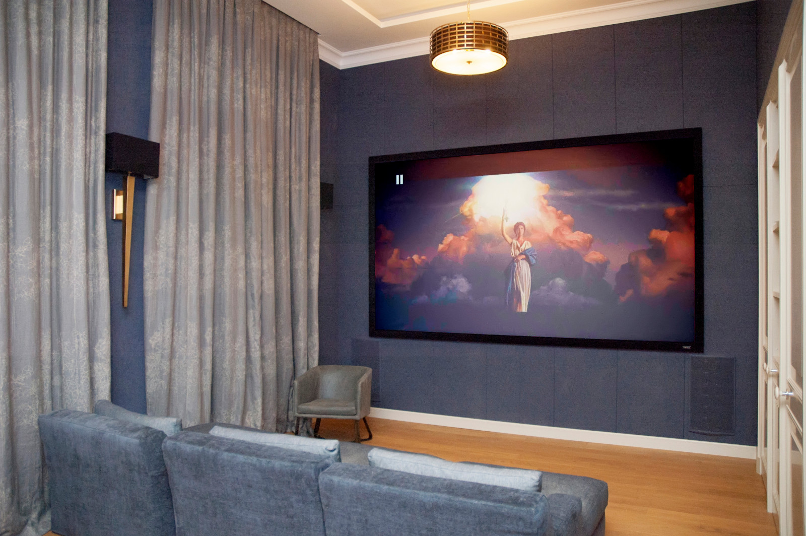 Кинозал в г. Сочи