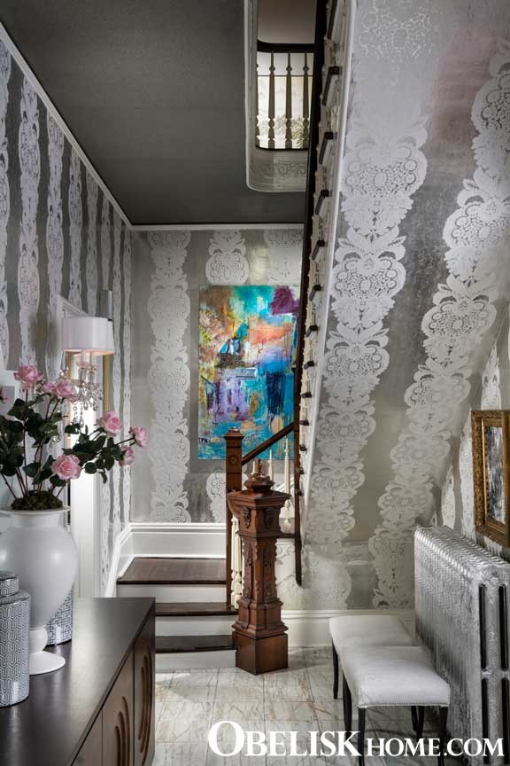 Mid-sized transitional entryway photo