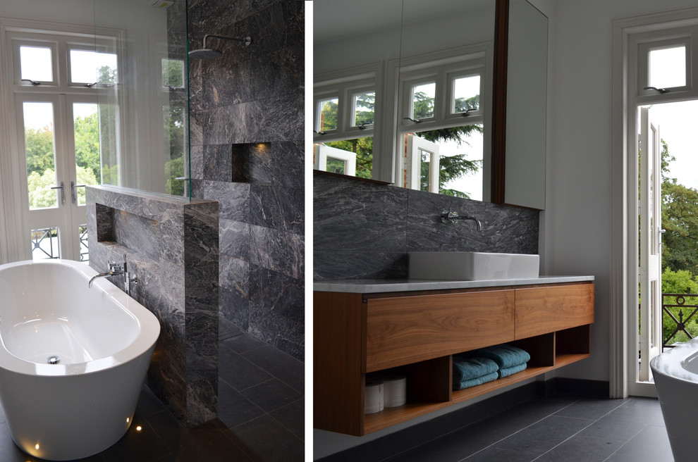Mid-sized contemporary bathroom in London.