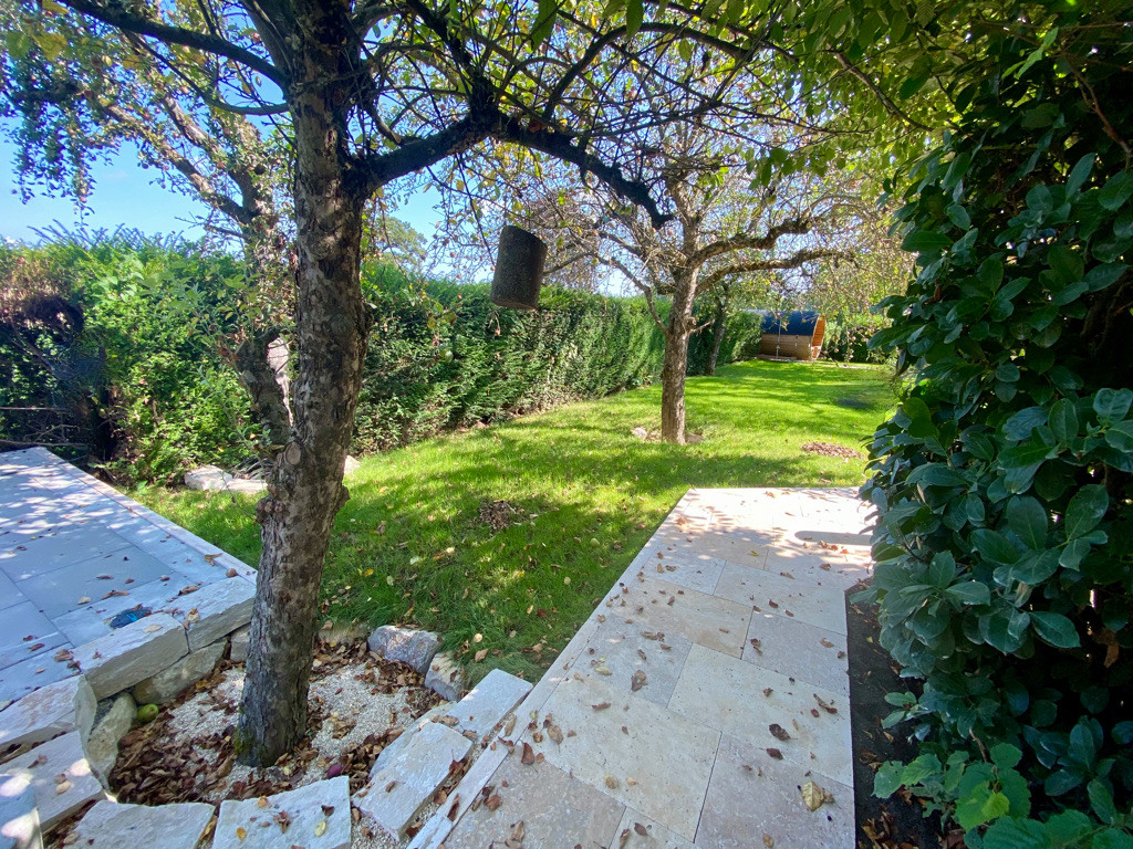 Gesamte Gartenanlage