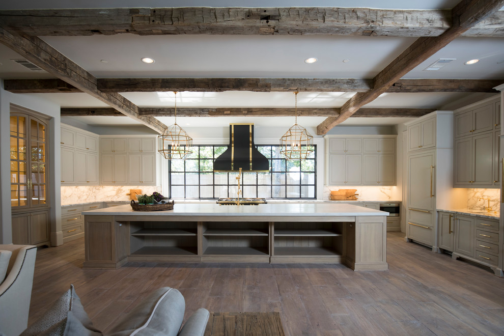 Example of a transitional kitchen design in Austin