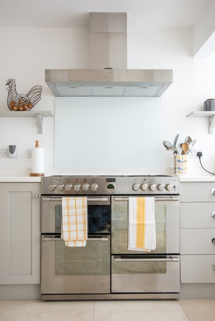 Retired Couples' Kitchen transitional-kitchen