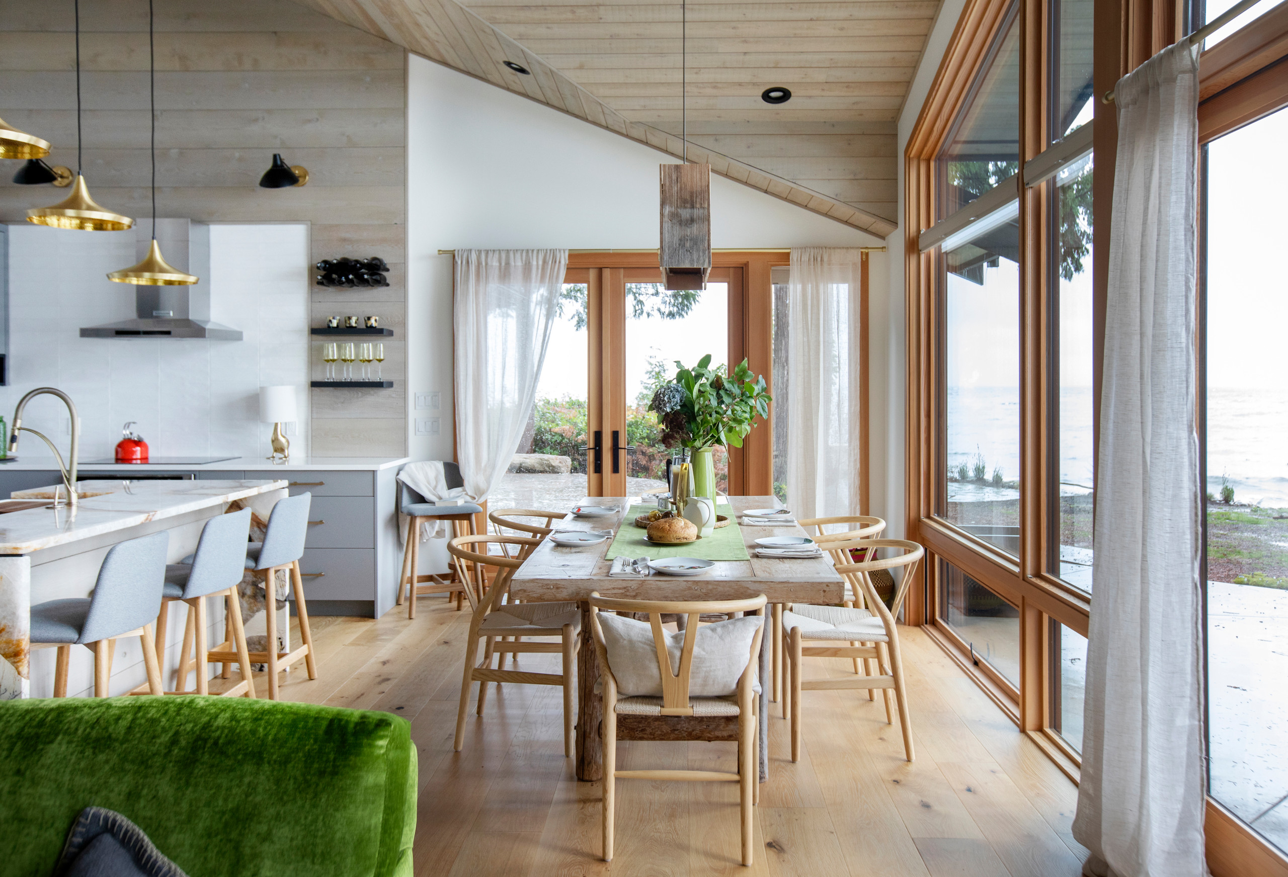 Coastal Vacation Home With Views Gets a Bright Revamp
