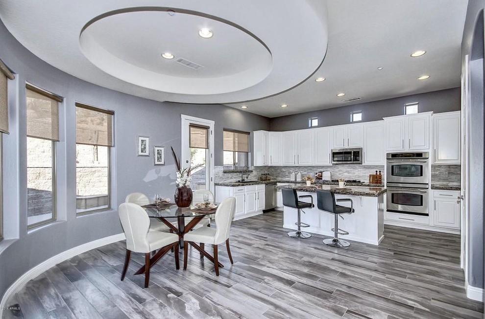 Inspiration for a transitional kitchen remodel in Phoenix