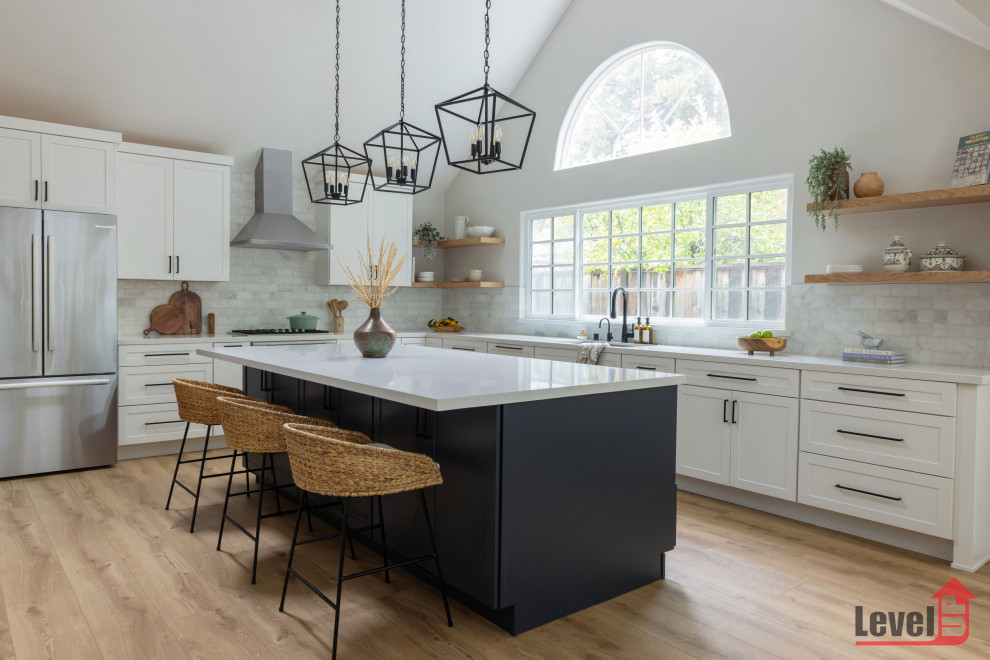 Inspiration for a timeless kitchen remodel in Seattle