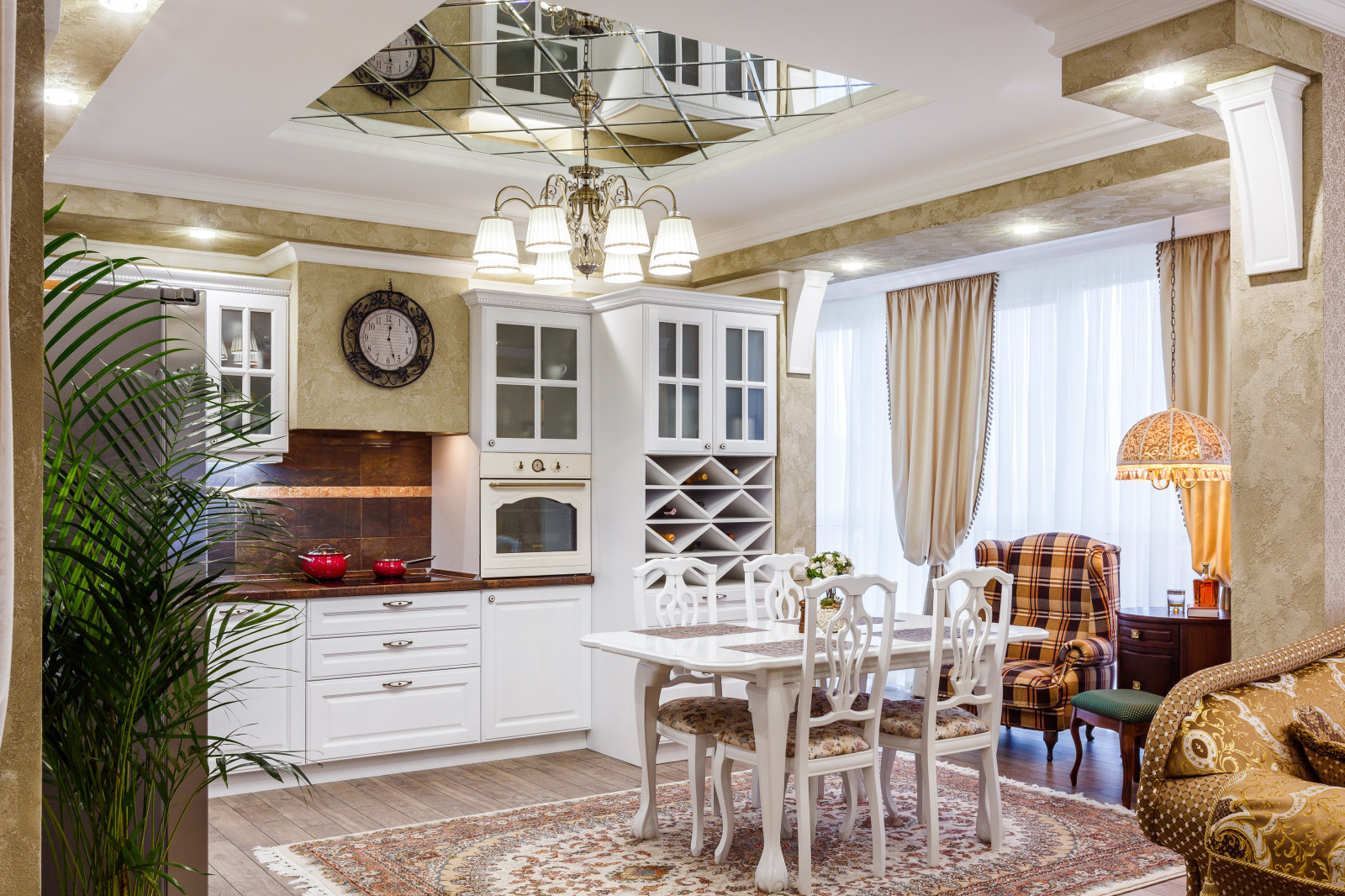 двух комнатная кв с нотками английского стиля. Фото