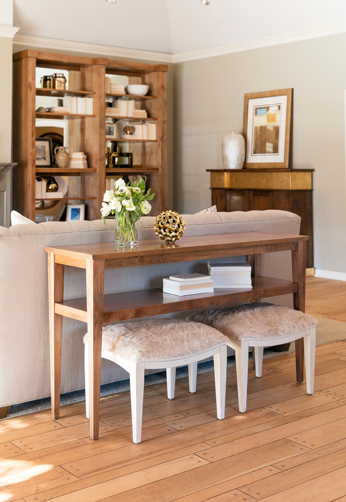 Inspiration for a transitional home design remodel in Phoenix