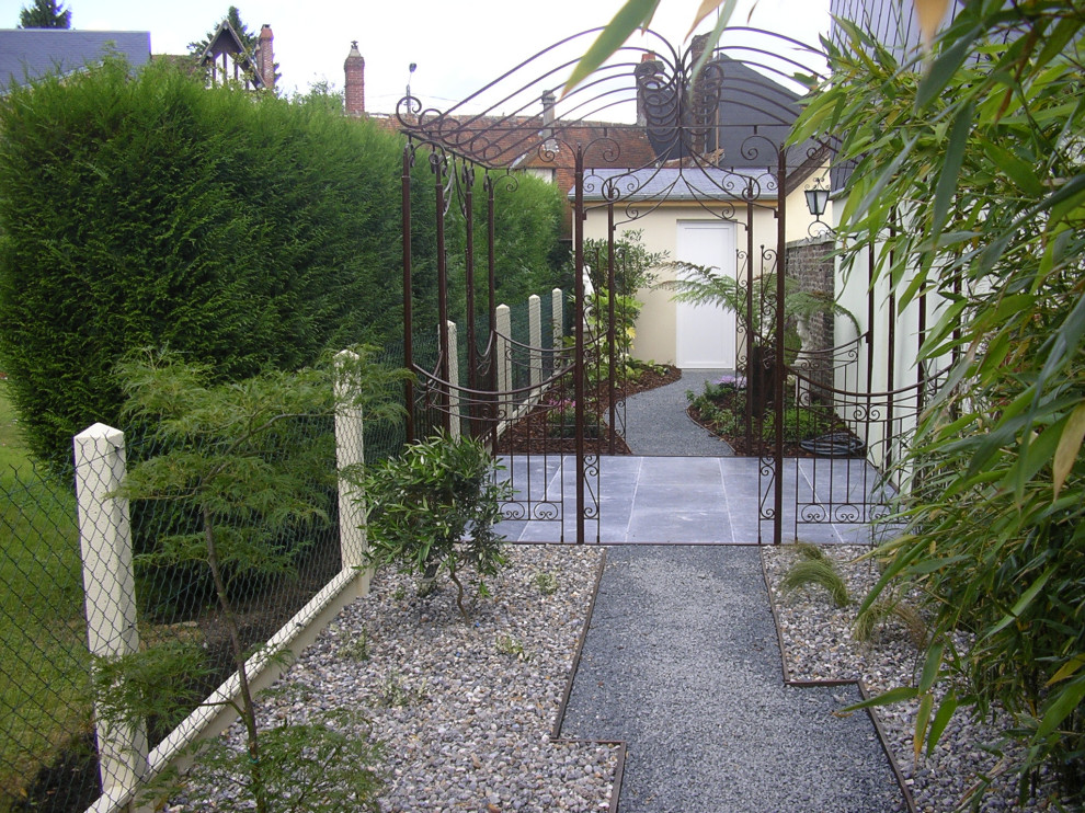 Aménagement d'une allée de jardin