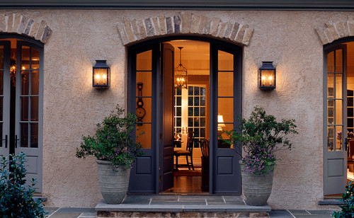 マイホームの第一印象は扉で決まる かわいい海外ホームのドアをご紹介します Folk