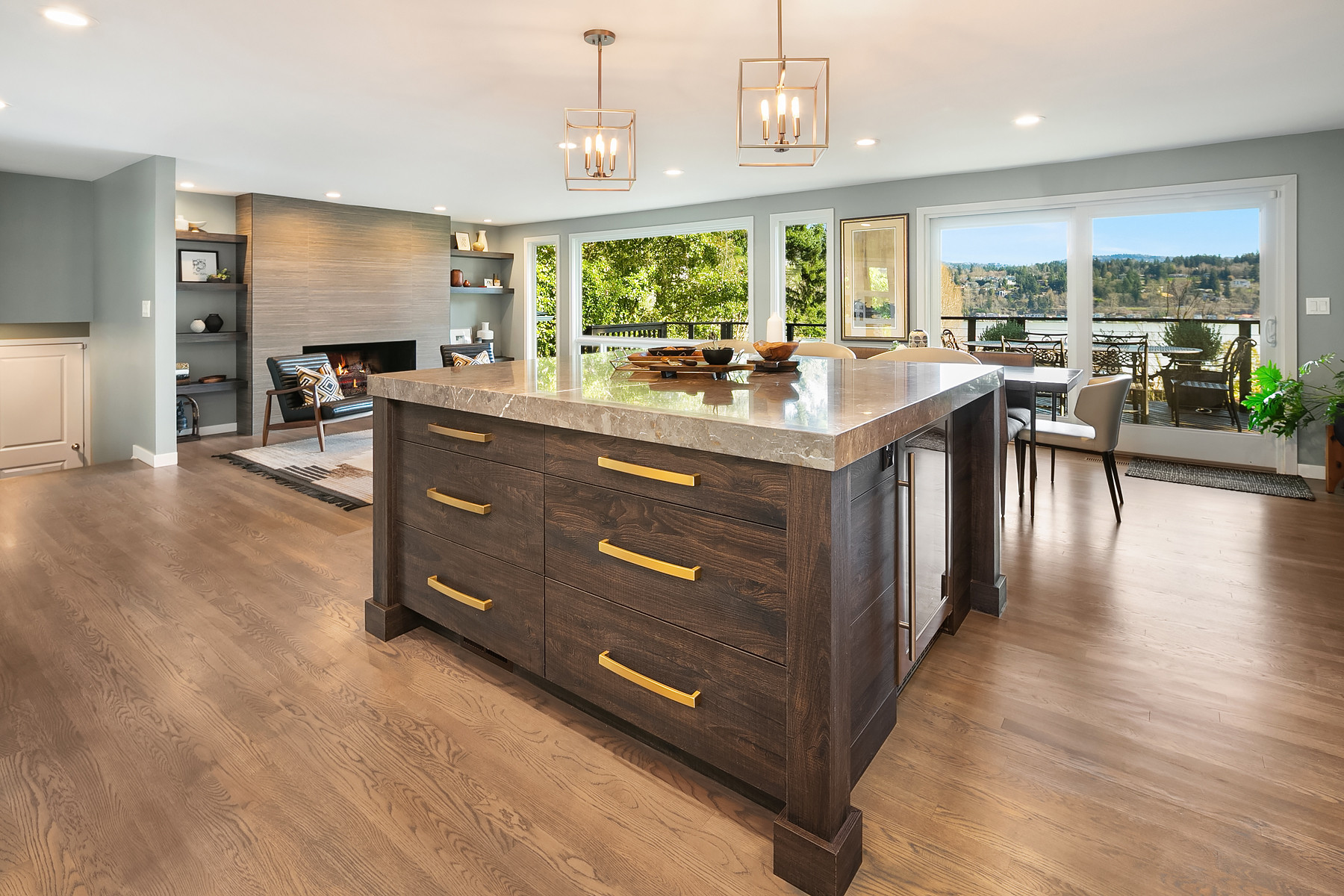 Kitchen Island