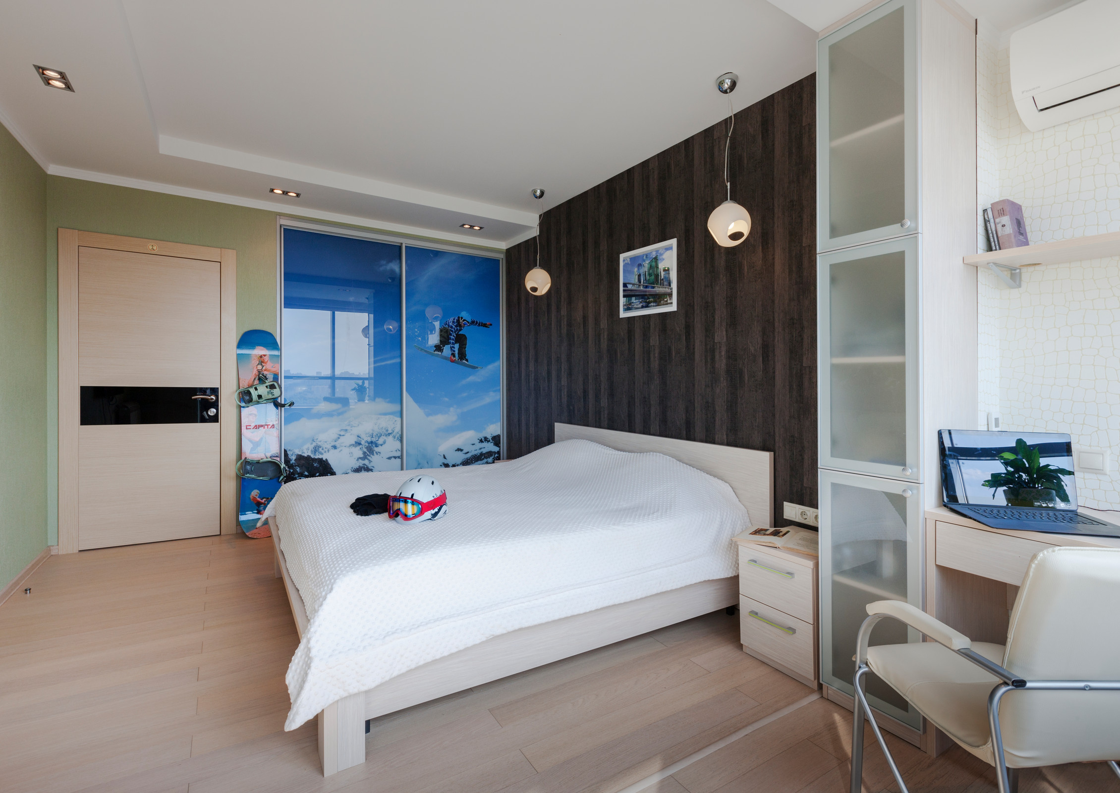 Фото реализованного проекта 102 м2 "Скайфорд"