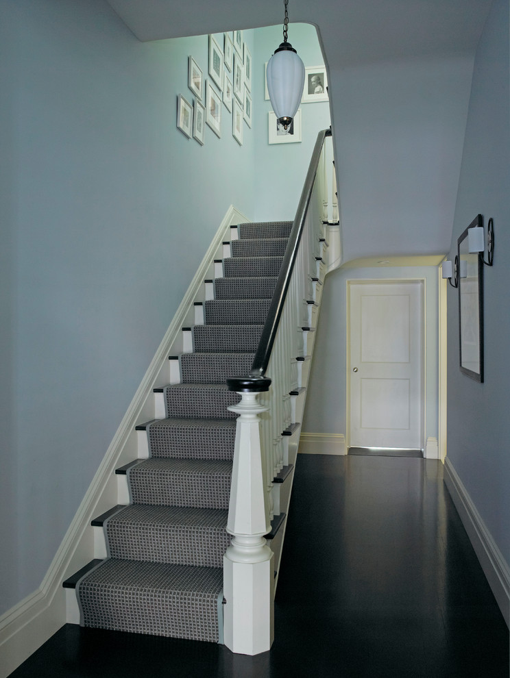 Design ideas for a traditional u-shaped staircase in New York.
