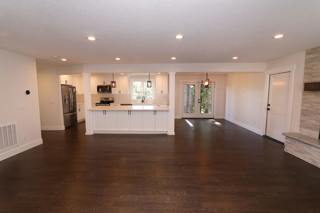 Family room/Dining room/Kitchen farmhouse-kitchen