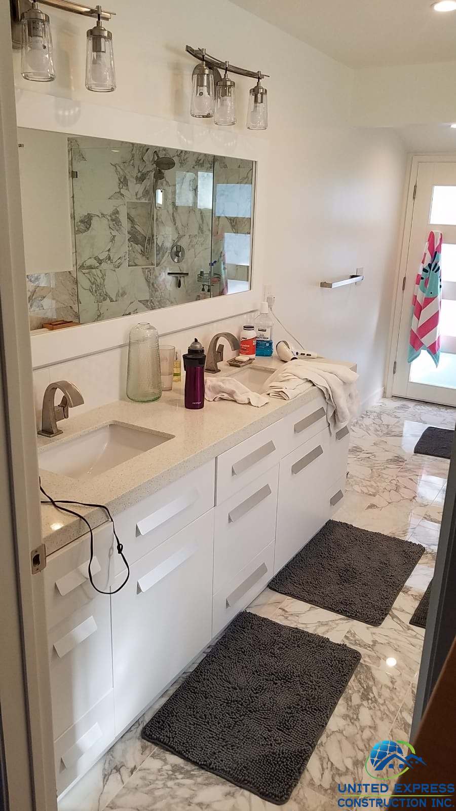Bathroom remodeling in Studio city