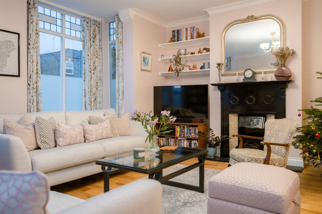 Wimbledon traditional-living-room
