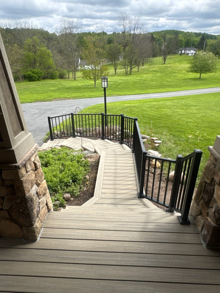 Trex Signature Aluminum Railings with Square Balusters