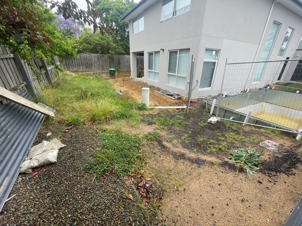 Inspiration for a contemporary garden in Melbourne.