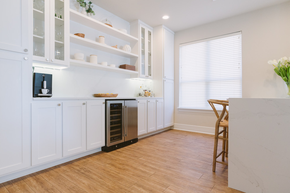 Kitchen - transitional kitchen idea