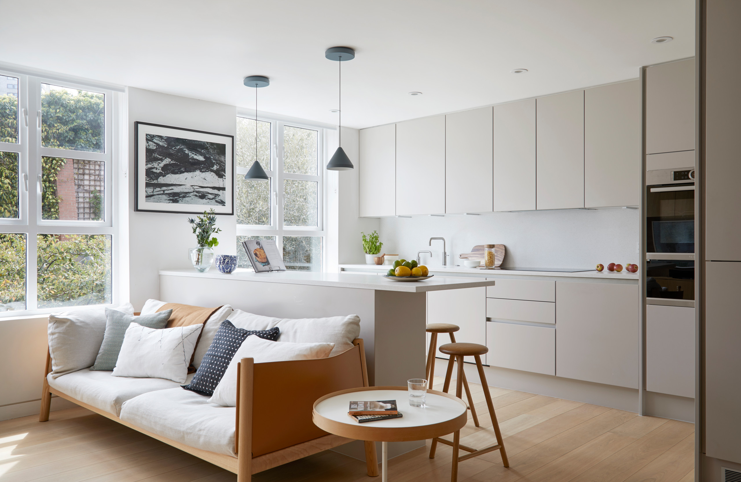 75 Beautiful Small Open Plan Kitchen Ideas And Designs - May 2023 | Houzz Uk