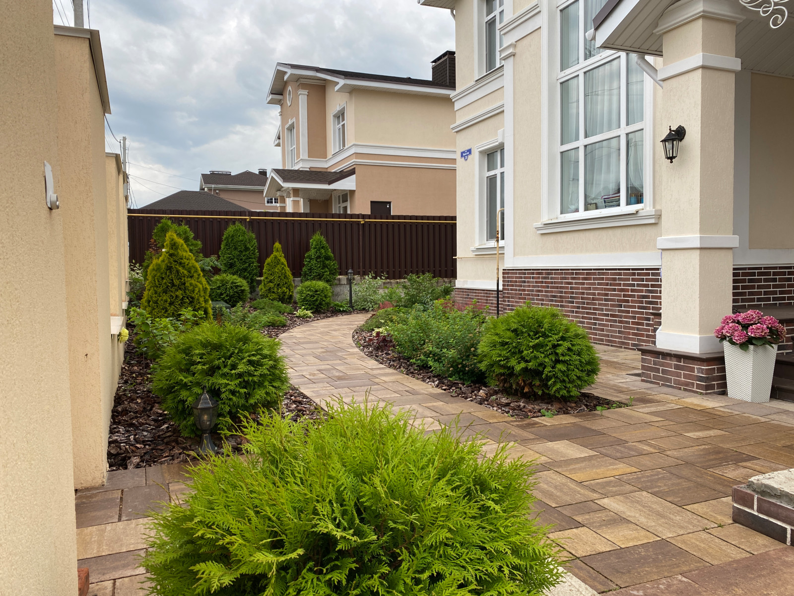 Акбердино, Девичья гора