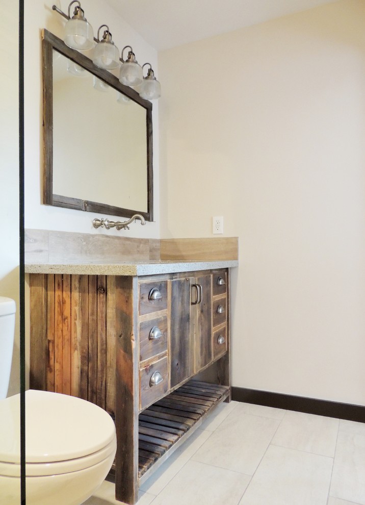 Bathroom - transitional bathroom idea in Phoenix
