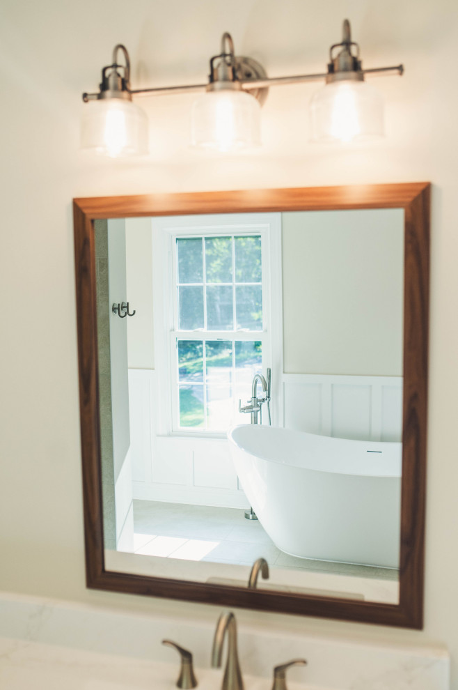Woodhue Primary Bathroom