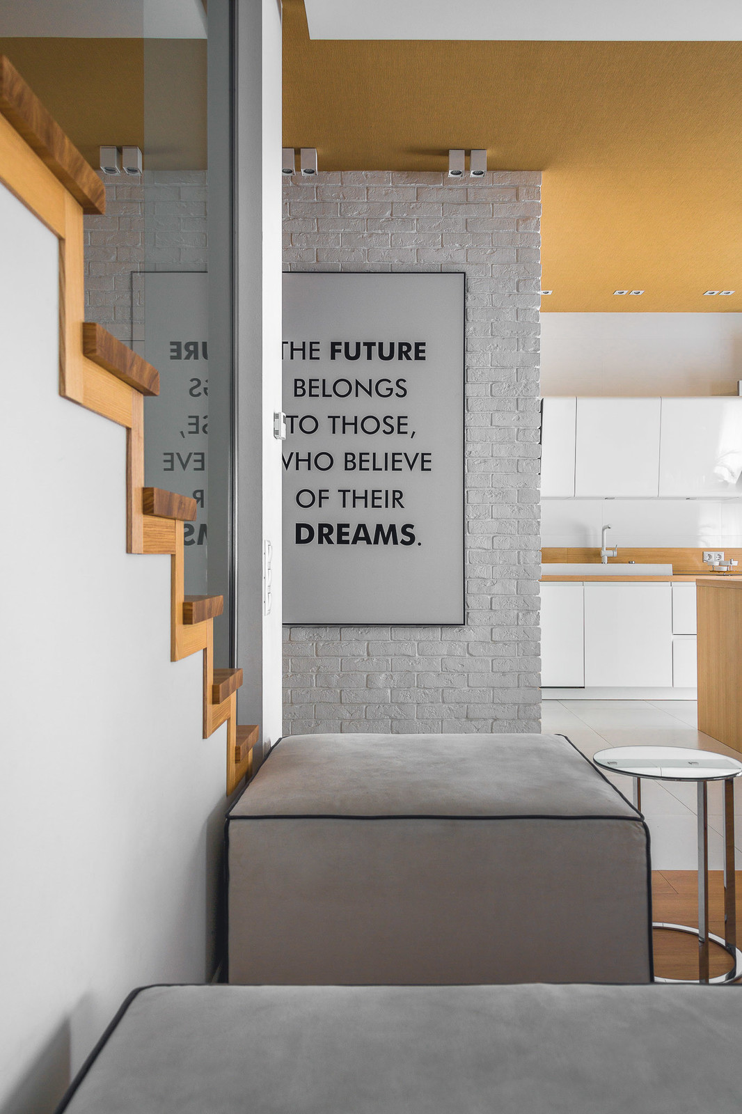 LET'S DRINK CHAMPAGNE AND DANCE ON THE TABLE