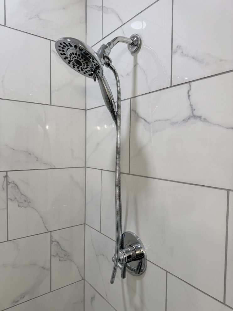 Polished Chrome Fixtures | Black & White Bathroom