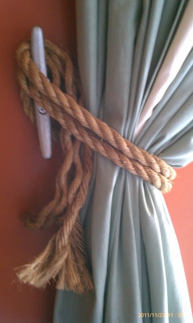 Anchor Bar 