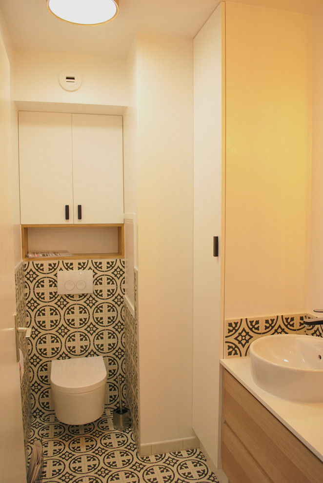 Réorganisation des espaces d'entrée - Traditional - Powder Room - Paris ...
