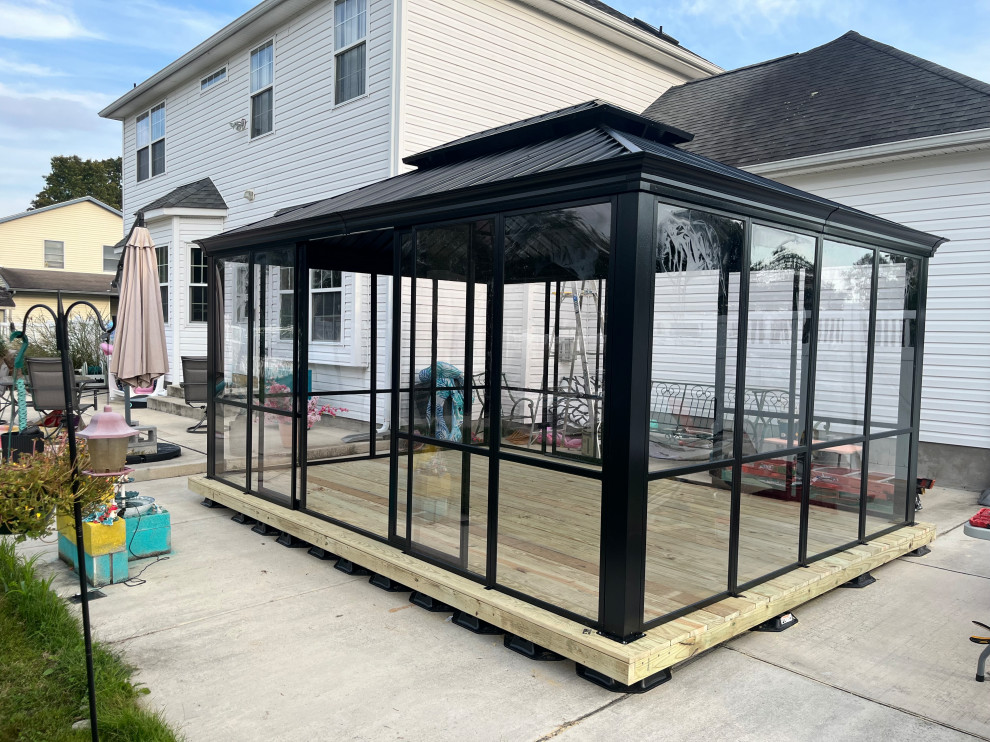 Franklinville, Floating Deck & Pergola