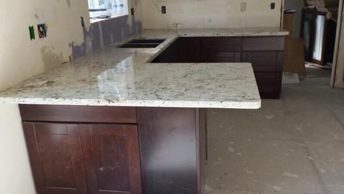  Kitchen  granite overhang  question