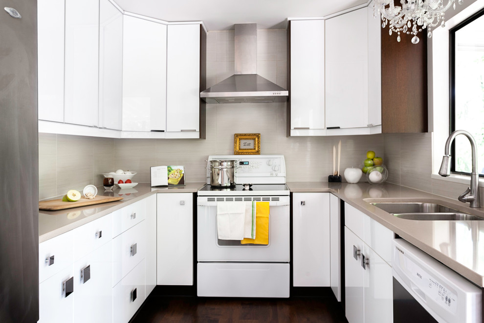 Inspiration for a contemporary kitchen in Vancouver with white appliances.