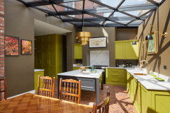 Kitchen Tour: A Dramatic Space With a Twist of Lime