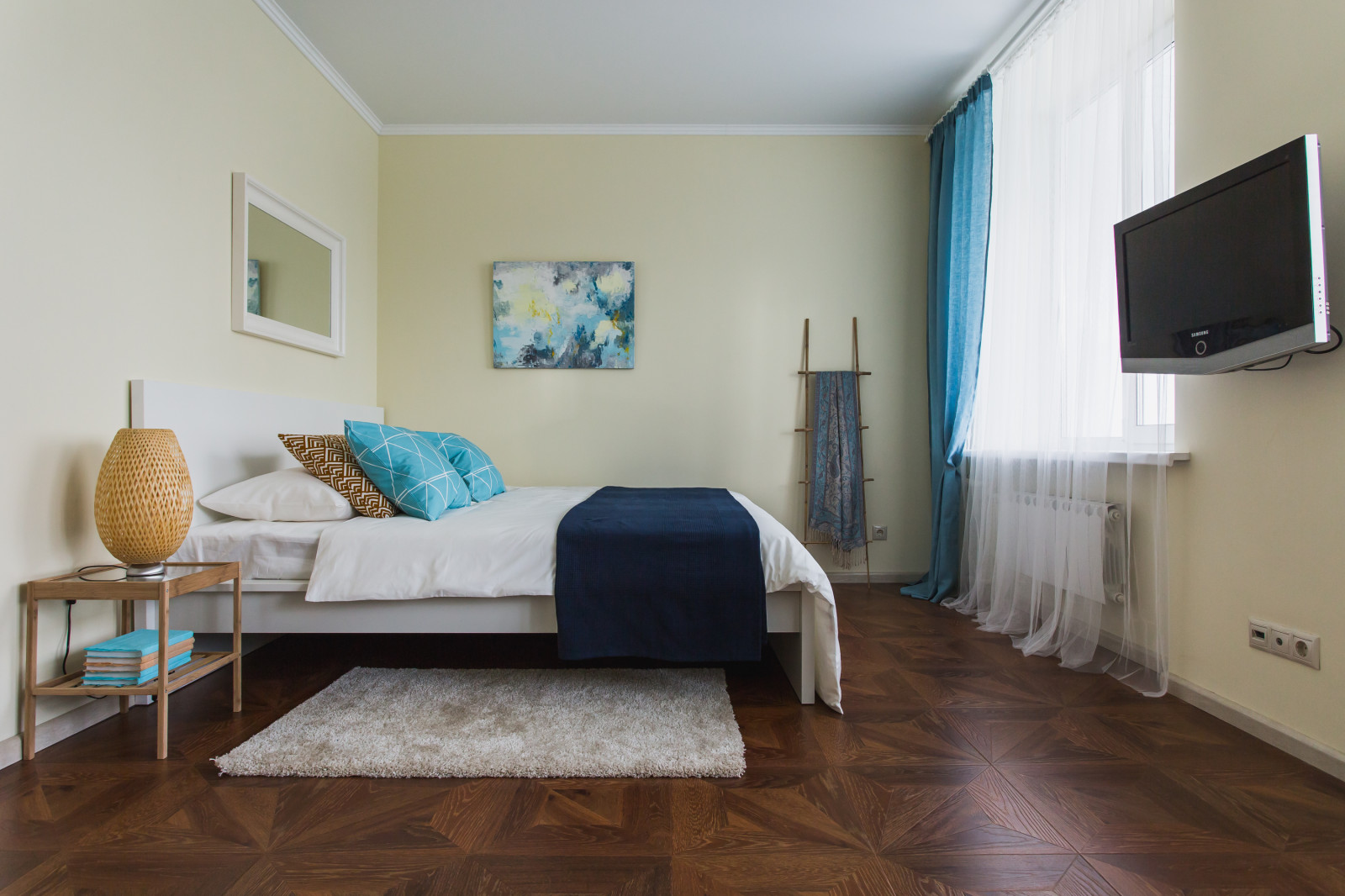 Apartment on Belorussikaya