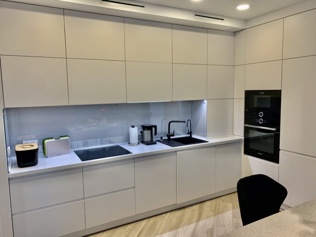 Лаконичный ремонт 2х комнатной квартиры в новостройке