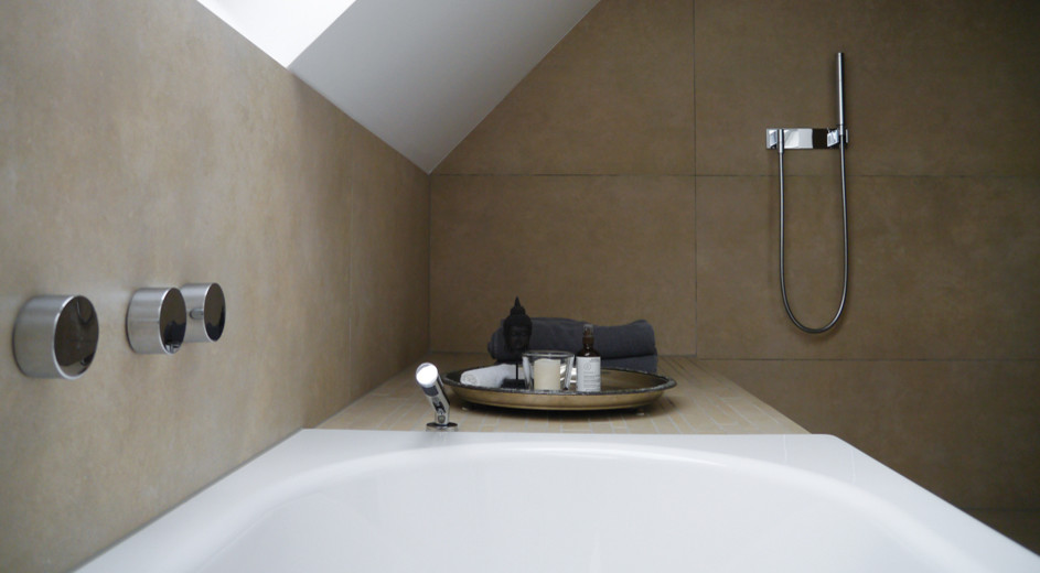 Familienbad auf kleiner Fläche - Badewanne