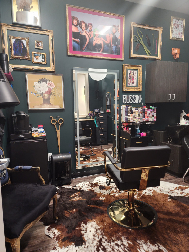 Sasha's Salon