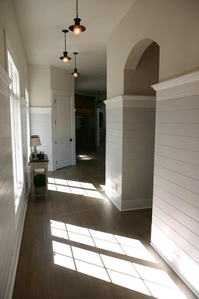 Photo of a traditional hallway in Indianapolis.