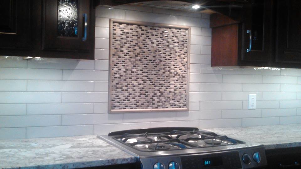 Transitional kitchen photo in Chicago
