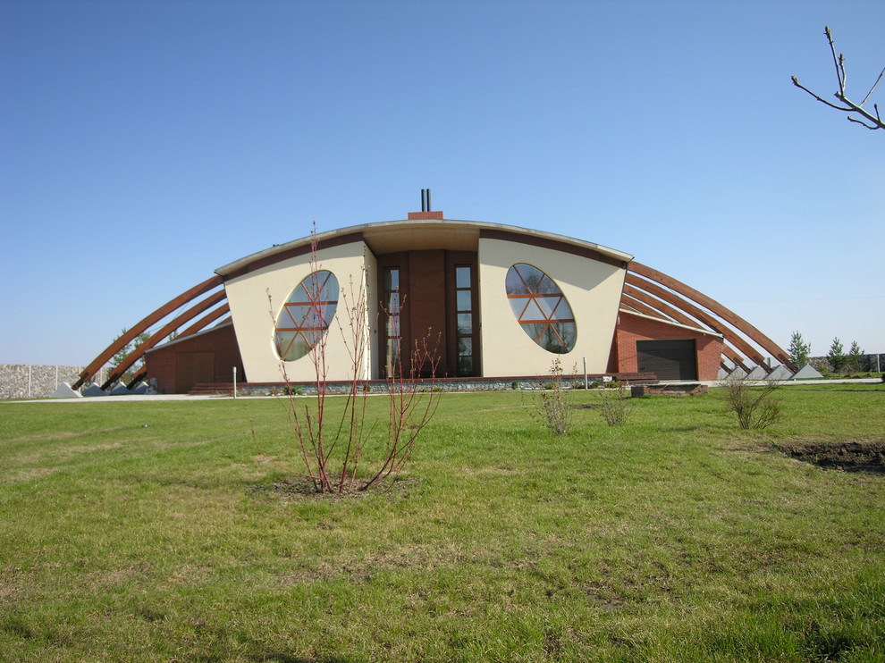 Загородный дом в ЧЕРНОЛУЧЬЕ