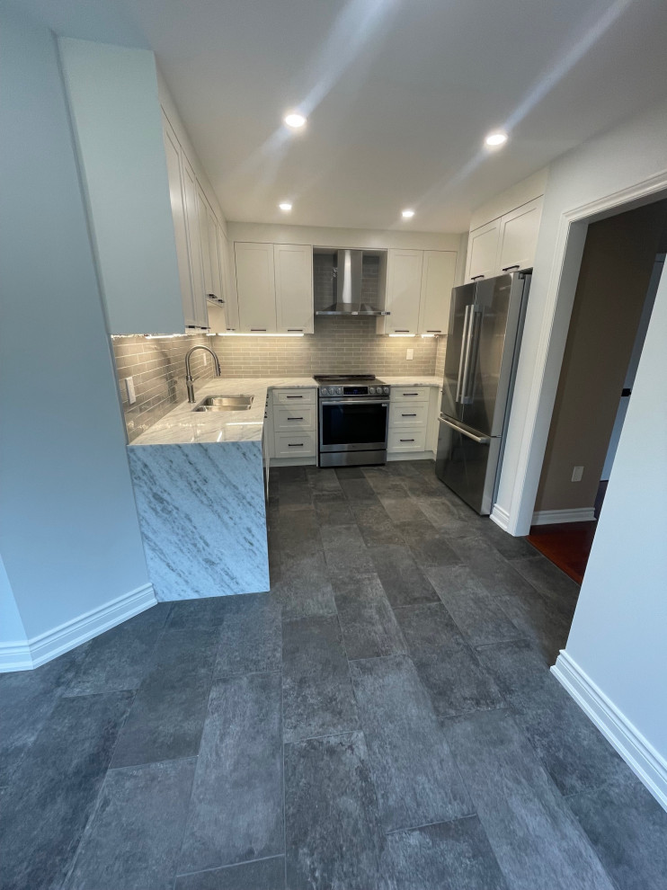 Beautiful HDF kitchen with granite countertop & waterfall