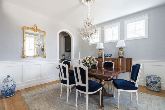 Interior 1756 american-traditional-dining-room