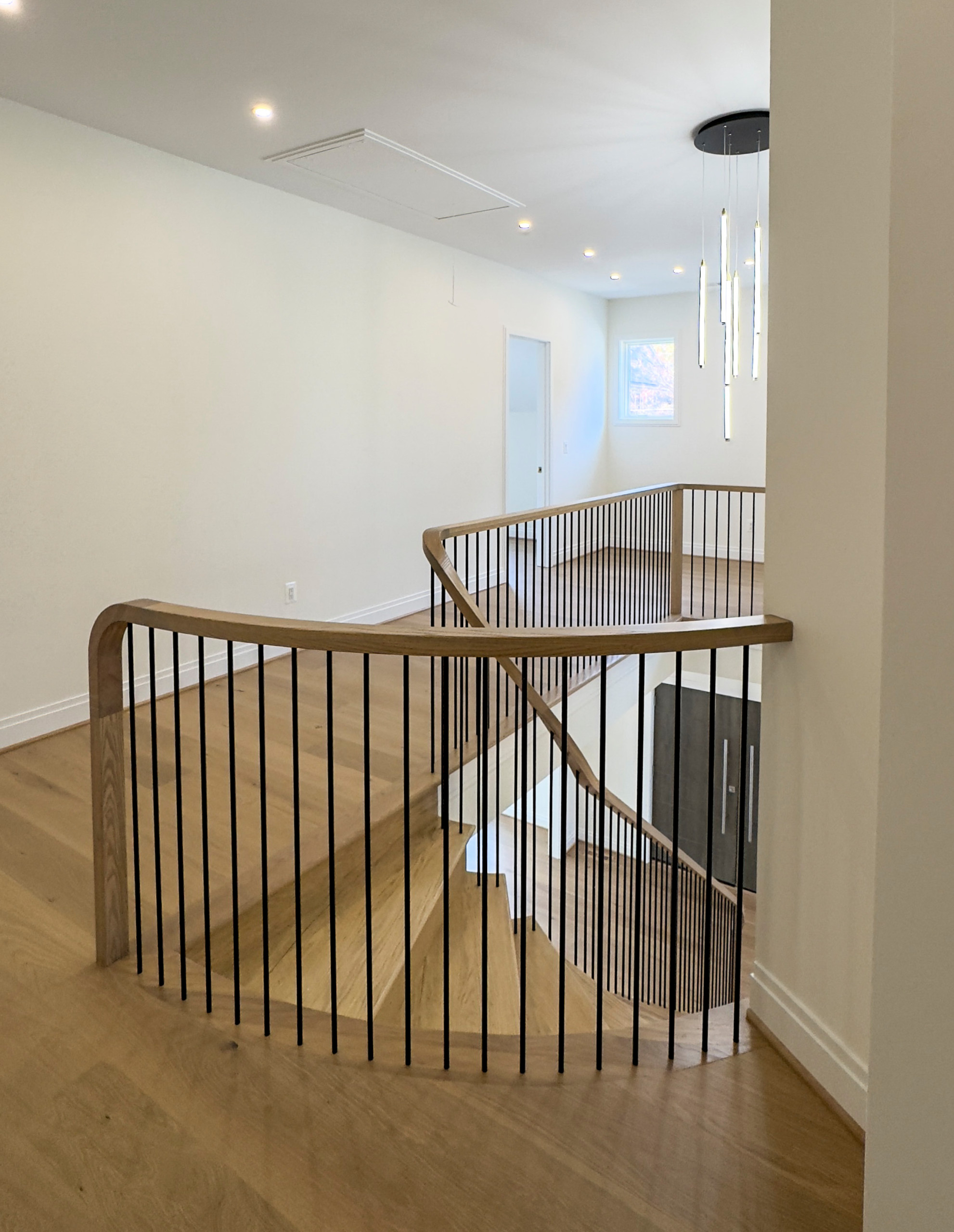 144_Attractive Transitional Staircase in Impressive Modern Home, Vienna VA 22180