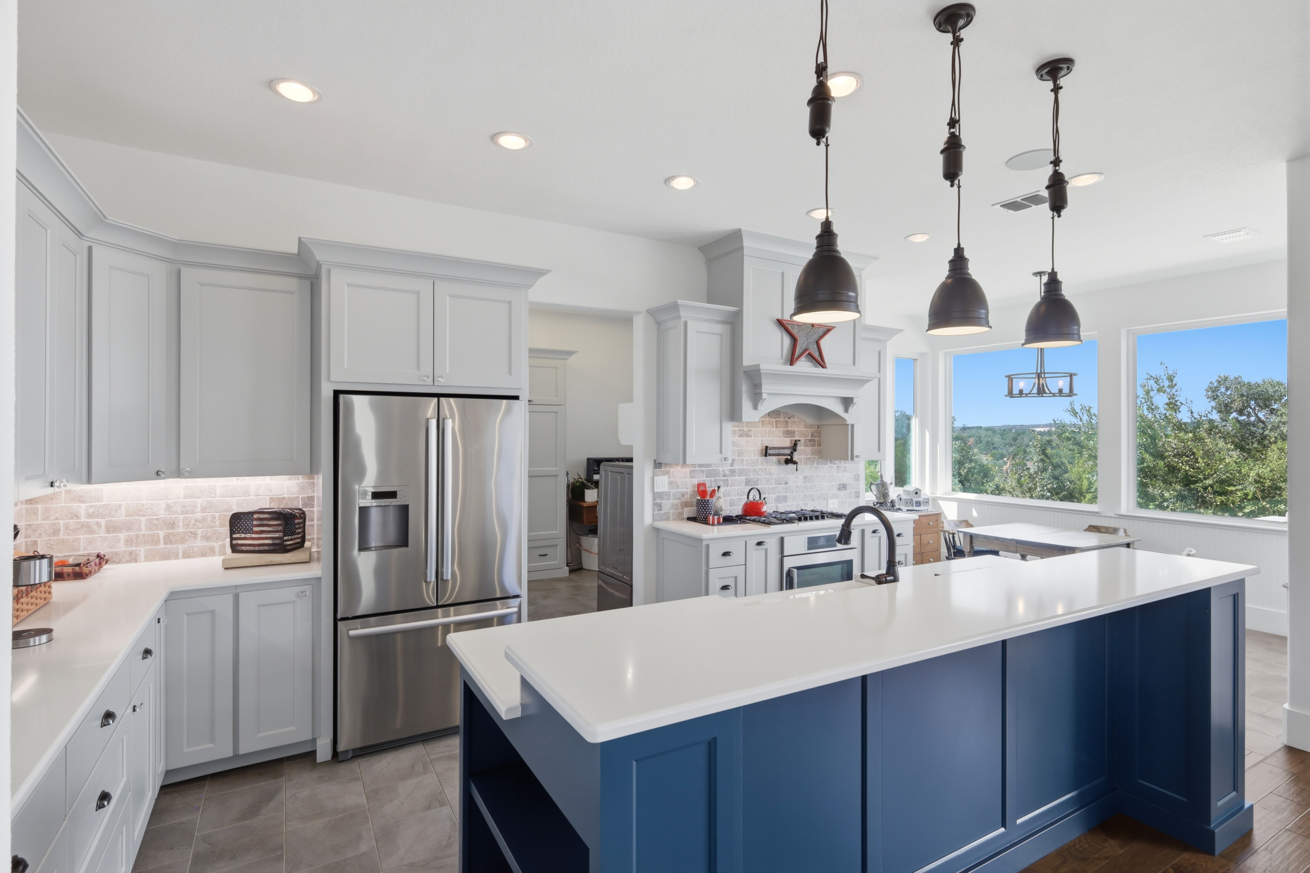 Farmhouse: 3,571 ft² | 4 BR | 3.5 BA | 1 ST