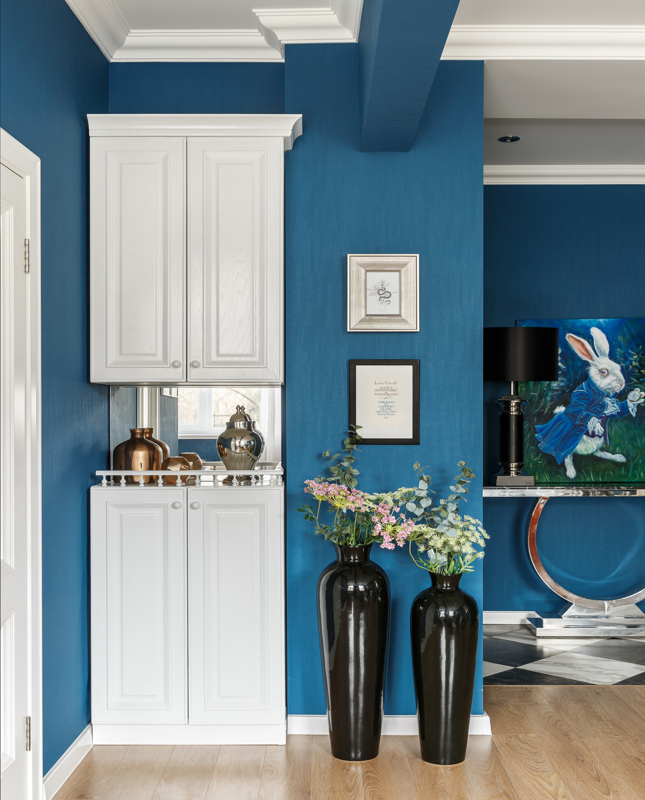 Алиса в стране чудес