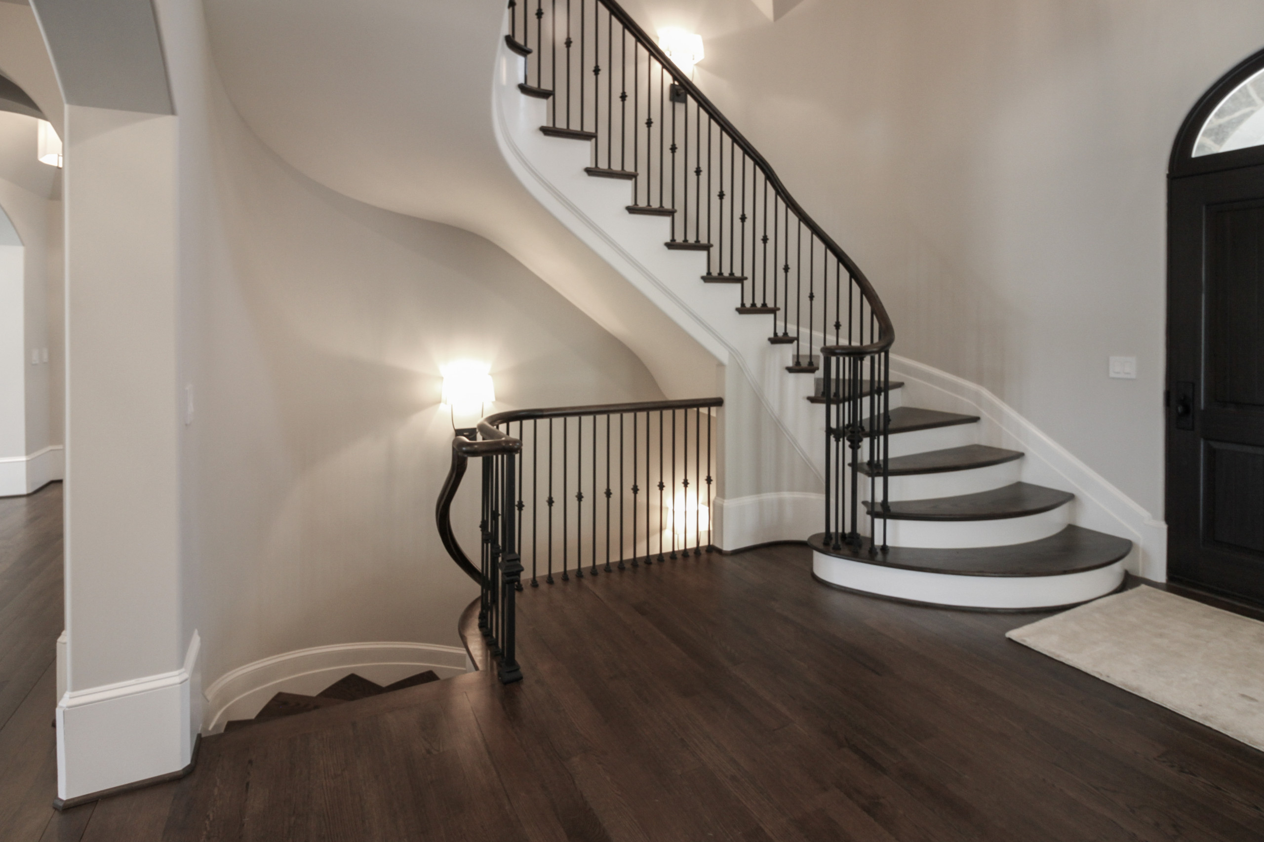 86_ Gorgeous Floating Curved Staircase, McLean VA 22066